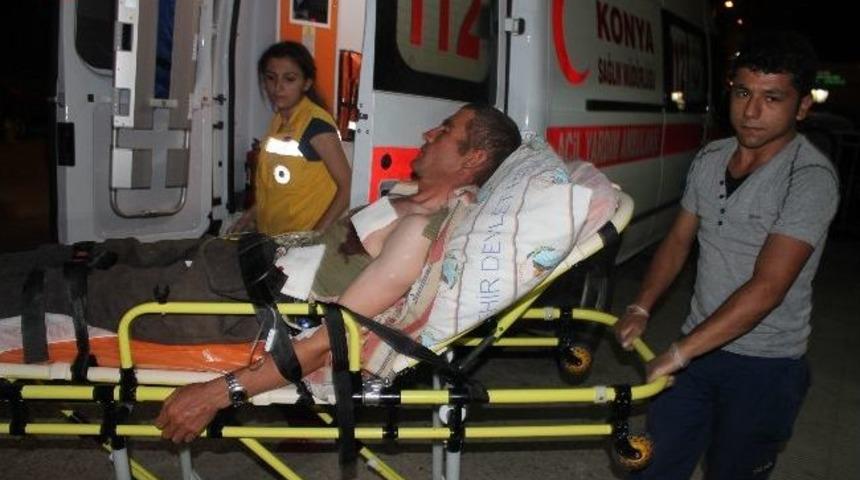 İftar sofrasında tartıştığı oğlunu &ccedil;atalla yaraladı