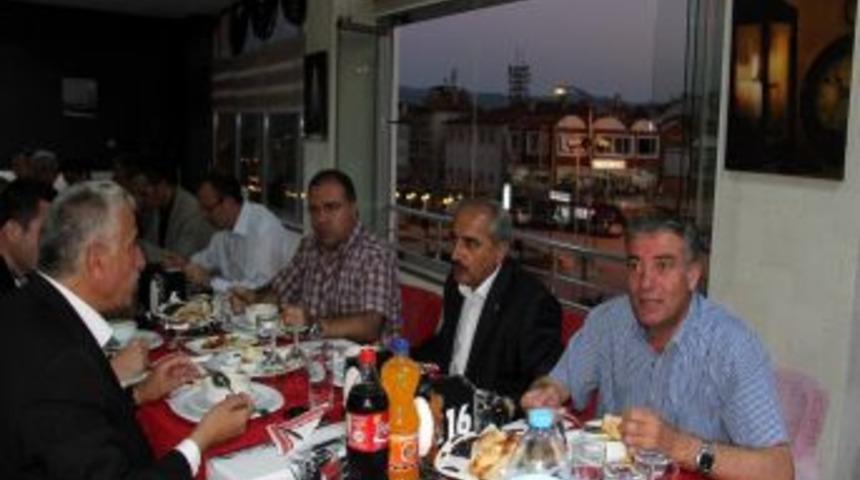 Kaymakam T&uuml;rk&ouml;z'den Iftar Yemeği
