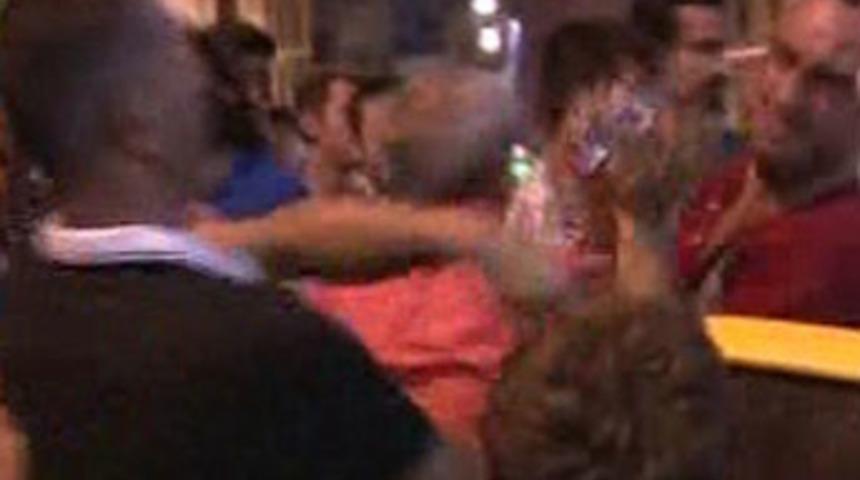 Taksim'de eylemcilerden linç girişimi!