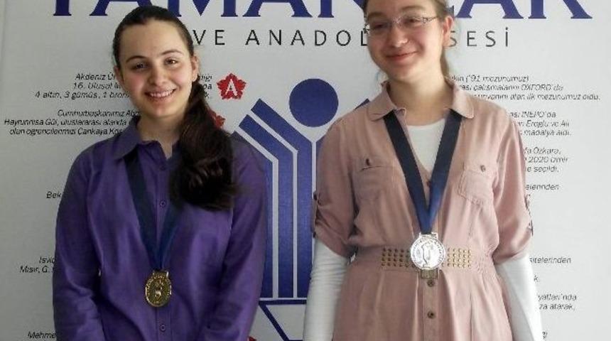 24.d&uuml;nya Biyoloji Olimpiyatları'ndan Boş D&ouml;nmediler