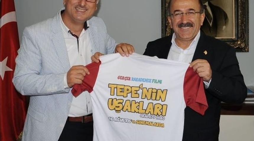 Tepenin Uşakları&rsquo;ndan Başkan G&uuml;mr&uuml;k&ccedil;&uuml;oğlu&rsquo;na Ziyaret