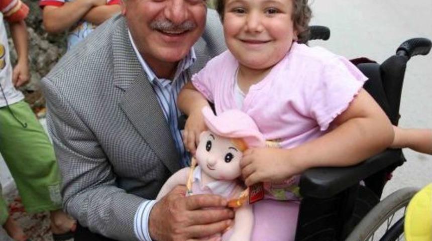 Kocaeli B&uuml;y&uuml;kşehir, 942 Engelliyi Sevindirdi