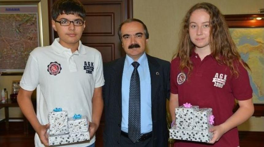 Vali Coş, Şampiyonları &Ouml;d&uuml;llendirdi