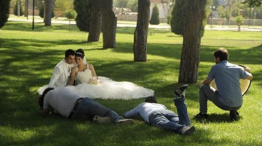 Parkı St&uuml;dyoya &Ccedil;evirdiler