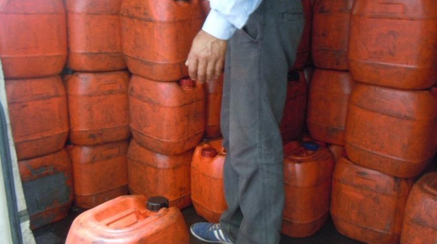 Uşak Polisi 25 Ton 360 Litre Ka&ccedil;ak Akaryakıt Ele Ge&ccedil;irdi