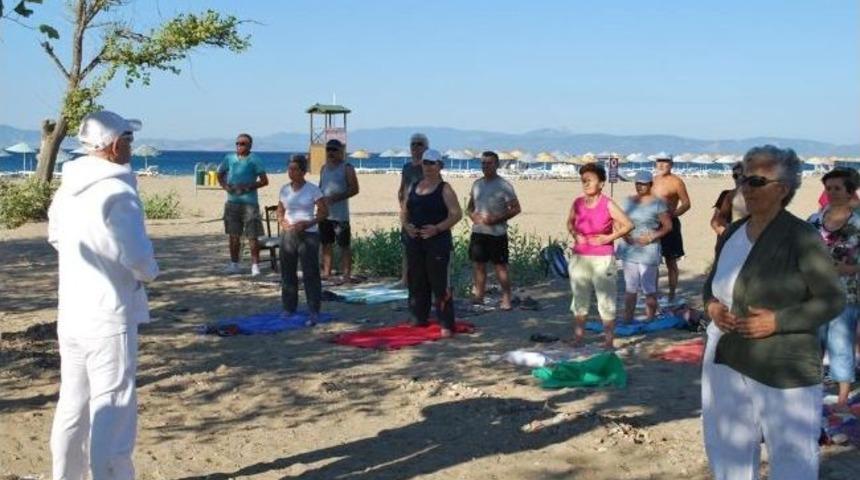 K&uuml;&ccedil;&uuml;kk&ouml;y Belediyesi&rsquo;nin &Uuml;cretsiz Yoga Kursları 3. Yılında