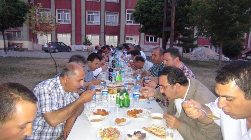 BİSİAD&rsquo;tan &Uuml;yelerine Iftar