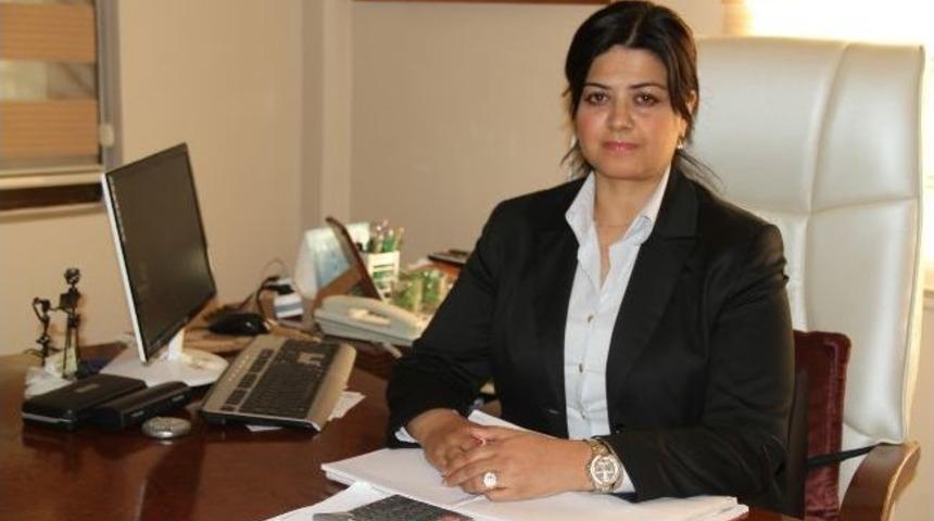 Esra Şemsi: &ldquo;&uuml;reten Kadın Desteklenmeli&rdquo;