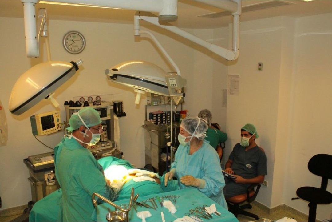 Avrupa&rsquo;da Kilo Alan Gurbet&ccedil;iler İstanbul&rsquo;da Neşterle Zayıflıyor