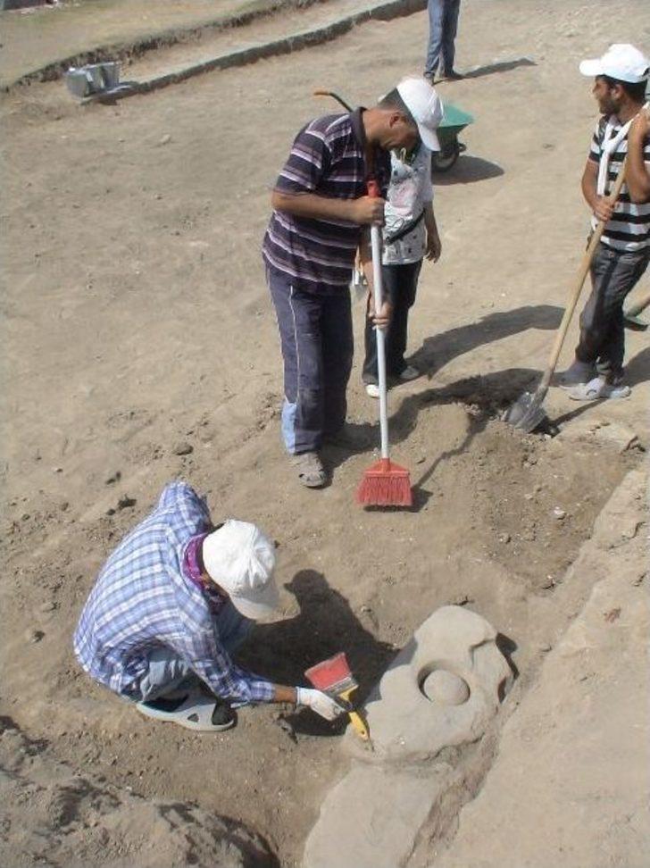 Eski Van 150 Yıl Sonra Gün Yüzüne Çıkarılıyor G4