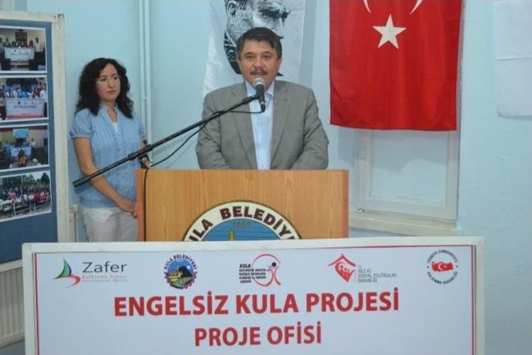 Kula Engelli Koordinasyon Merkezi'ne Kavuştu