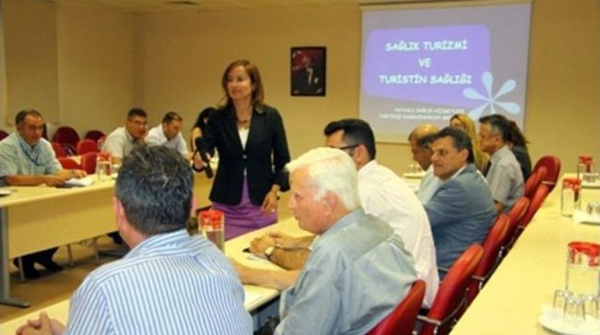 İzmir'de "sağlık Turizmi Ve Turistin Sağlığı" Konuşuldu