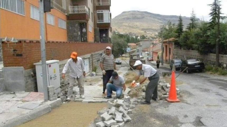 Başkan &Ouml;zkan &Ccedil;alışmaları Yerinde İncieledi