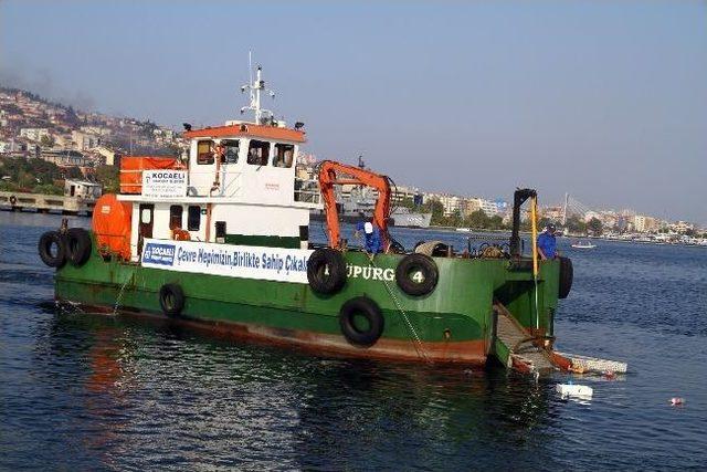 Atık Toplama Gemisi 7 Bin 163 Gemiye Hizmet Verdi