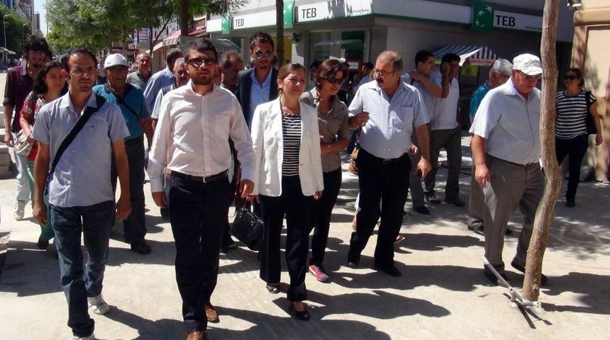 CHP Uşak, Gezi Eylemleri Ş&uuml;phelilerine Destek Verdi