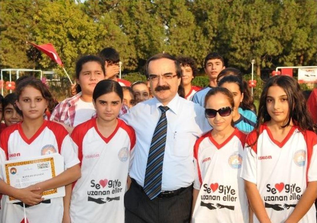 "sevgiye Uzanan Eller Projesi" Yaz Etkinlikleri