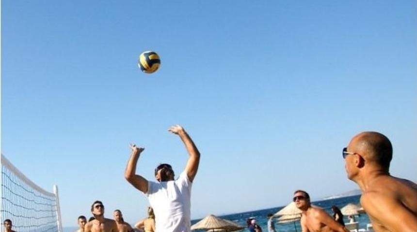 4. Mambo Plaj Voleybol Turnuvası'nın Şampiyonu Belli Oldu