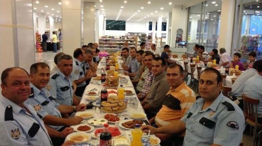 Sun-ka&rsquo;dan Polislere İftar Yemeği