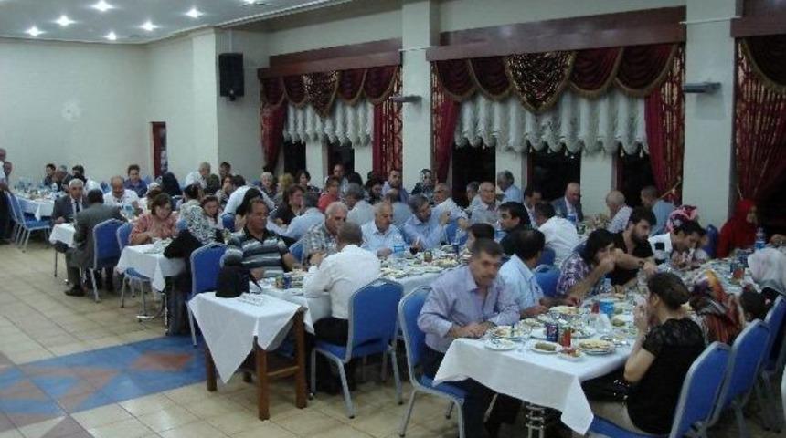 Gurbetteki Erzincanlılar İftarda Buluştu