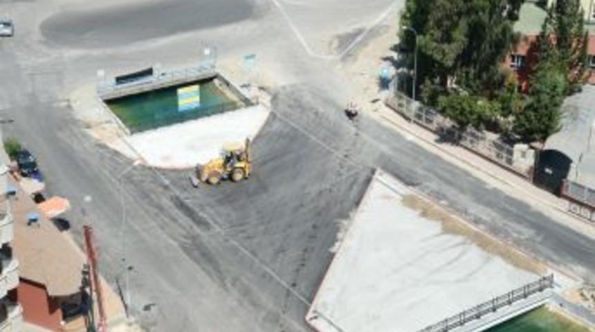 Mavi Bulvar&rsquo;a Yeni K&ouml;pr&uuml;