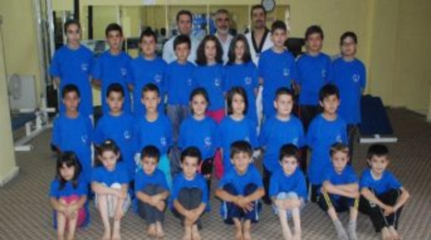 Yaz Kuran Kursları, Taekwando Sporu İle Neşelendi