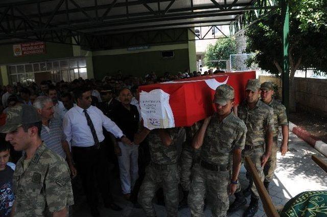 Kalbine Yenilen Uzman Çavuş Memleketinde Toprağa Verildi