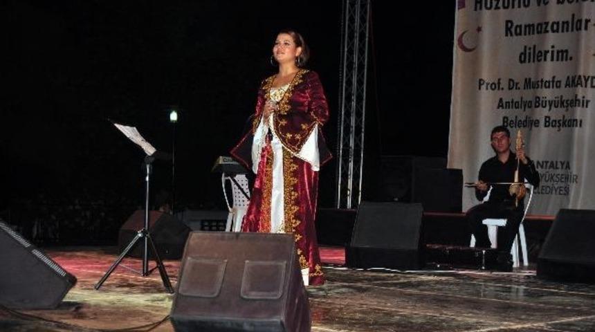 Ramazan Şenlikleri&rsquo;nde Y&ouml;r&uuml;k Gecesi