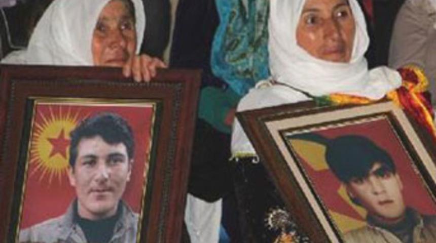 Başkale&rsquo;de PKK&rsquo;lıların ailelerine iftar yemeği