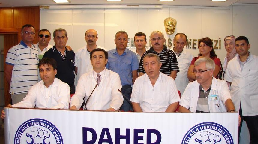 &lsquo;Aile Hekimleri N&ouml;bet Tutmaya Başlarsa Sağlıkta Vatandaş Memnuniyeti Biter&rsquo;