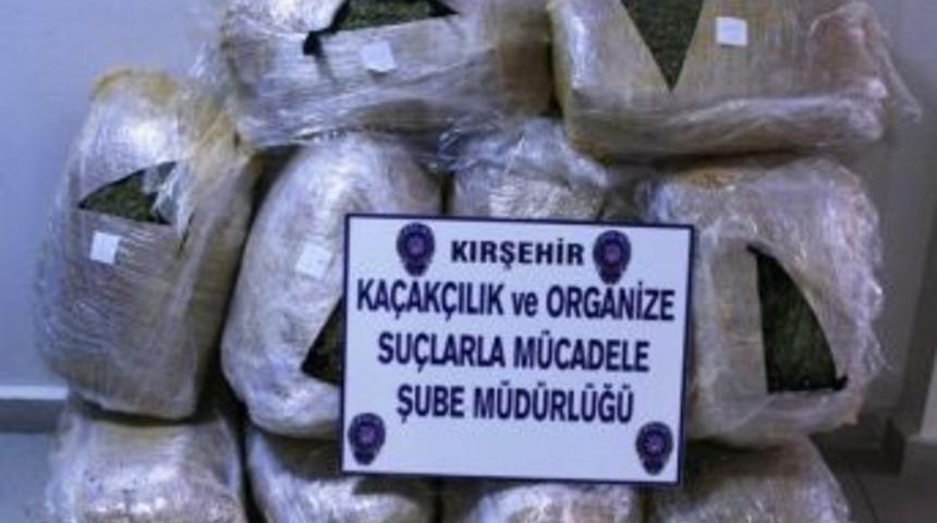 Kamyonda 49,3 Kilogram Esrar Maddesi Ele Ge&ccedil;irildi