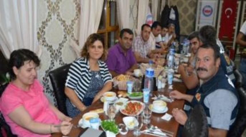 Bem-bir-sen'den &Uuml;yelere İftar Yemeği