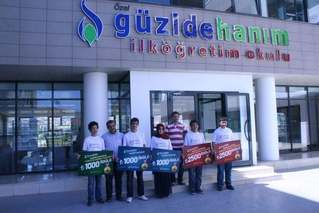 Güzide Hanım Koleji, SBS Başarısını Ödüllendirildi