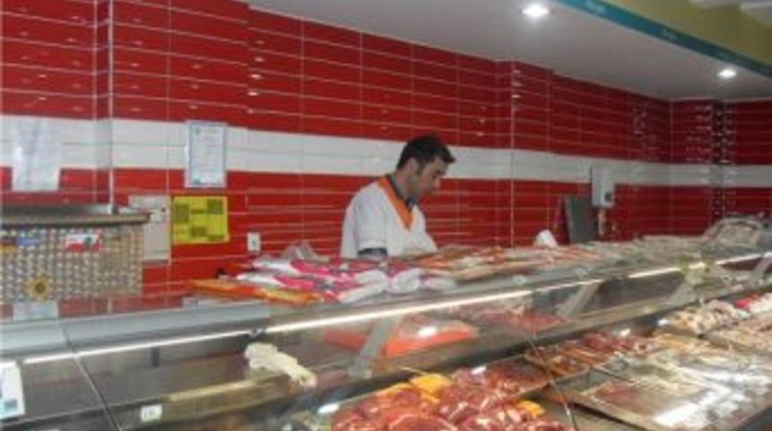 Gıda Satış Ve &Uuml;retim Merkezlerini Denetlendi