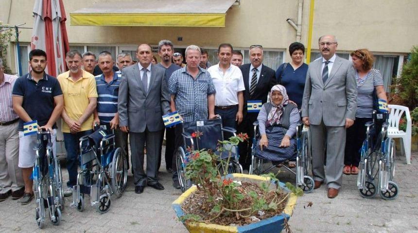 Sinop Fenerbah&ccedil;eliler Derneği'nin Mavi Kapak Kampanyası