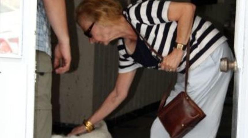 Alman Turisti Tartıştığı Komşusu Vurmamış