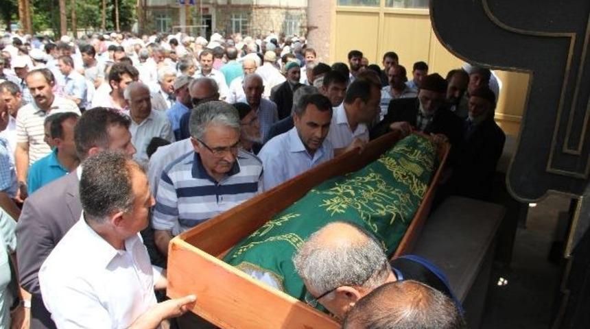 Oltu Milli Eğitim Müdürü Aktaş’ın Acı Günü