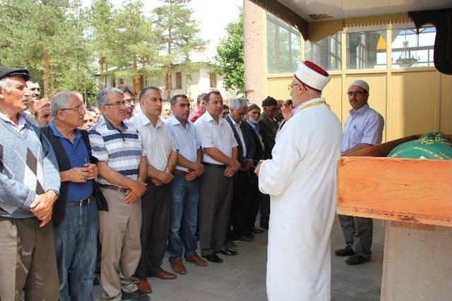 Oltu Milli Eğitim Müdürü Aktaş’ın Acı Günü 1