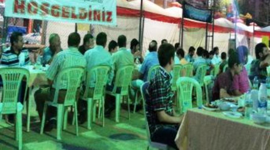 SEKBİLDER Okuma Salonu Velileri Iftarda Buluştu