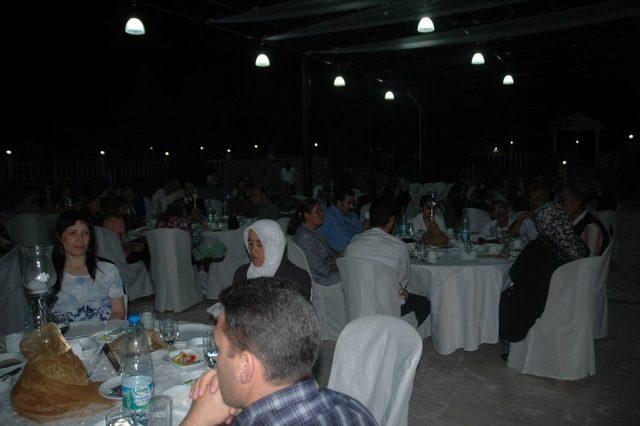 Vali Çakacak, Şehit Aileleri Ve Gazilerle Iftarda Buluştu