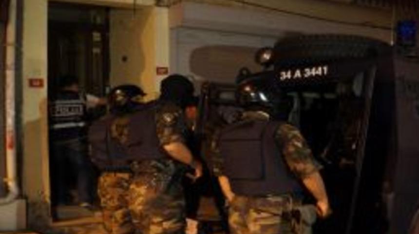 İstanbul'da Şafak Operasyonu