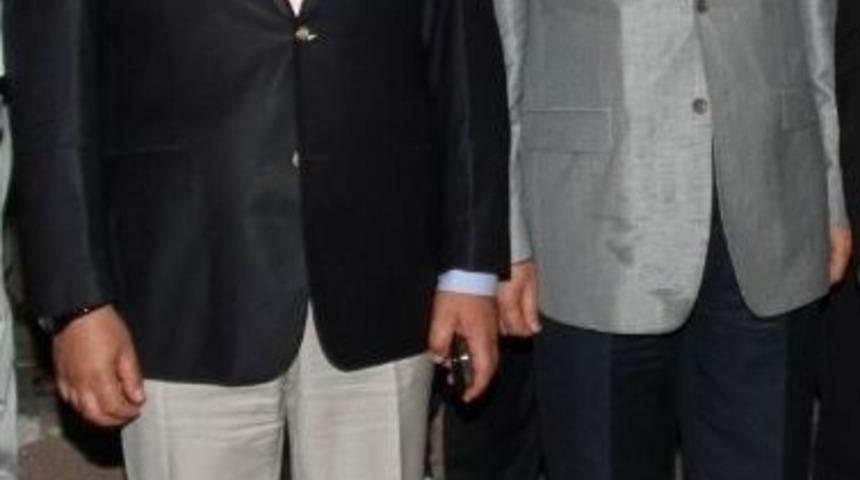 Sağlık Bakanı Sağlık-sen İftarına Katıldı