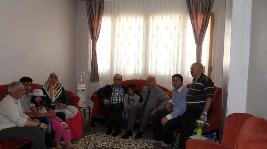 Bayburt'taki Afgan Ailelere Yardım