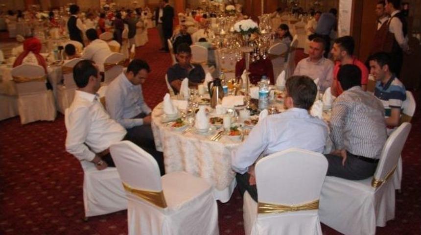 Şehit Ve Gazi Aileleri İftarda Buluştu