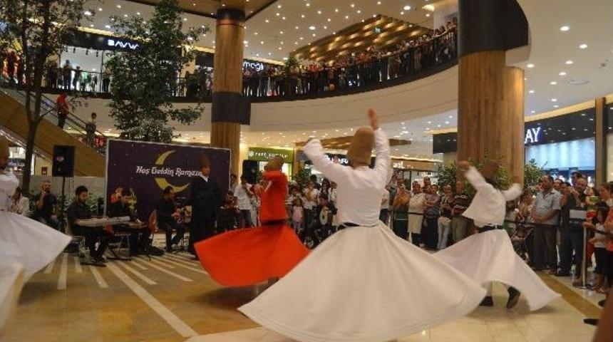 Piazza&rsquo;da "sema" G&ouml;sterisi