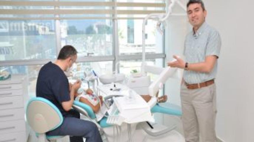 Şifa &Uuml;niversitesi, Ege B&ouml;lgesi'nin En B&uuml;y&uuml;k Vakıf Diş Hastanesini A&ccedil;tı