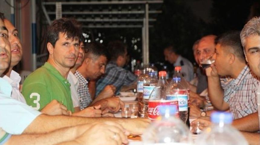 Sarıg&ouml;l&rsquo;de İl&ccedil;e Emniyet M&uuml;d&uuml;r&uuml; Personeline İftar Yemeği Verdi