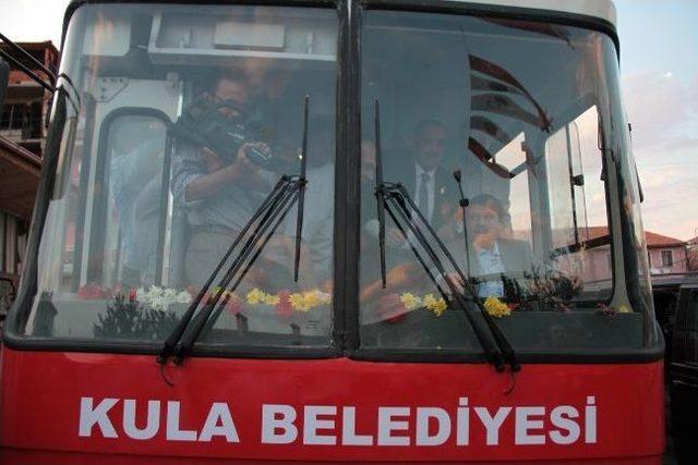 İstanbul Büyükşehir'den Kula Belediyesi’ne Araç Takviyesi