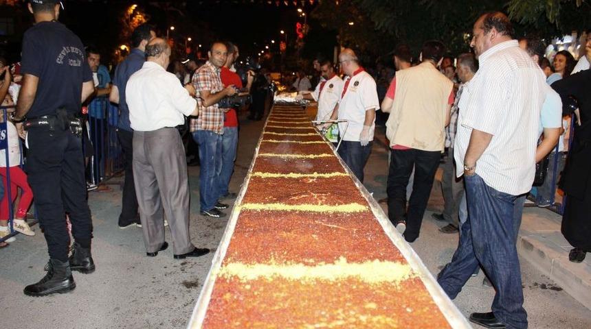 74 metrelik k&uuml;nefe yarım saatte t&uuml;kendi