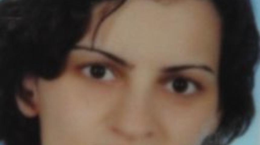 &Ouml;l&uuml;m Gen&ccedil; Kızı Uykuda Yakaladı