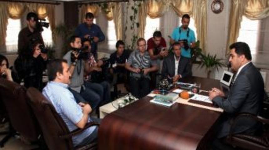 Ak Parti İl Başkanı Kuru&rsquo;dan 24 Temmuz Basın Bayramı Mesajı